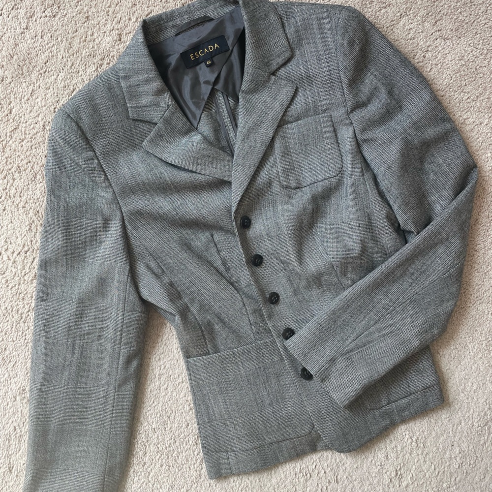 ESCADA grey wool blazer, 40 EU